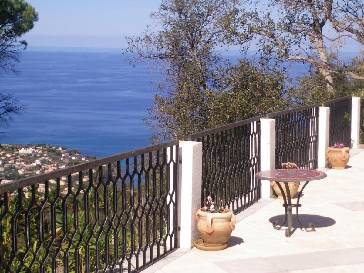 Incantevole Villa Con Vista Mozzafiato Cefalù Zewnętrze zdjęcie